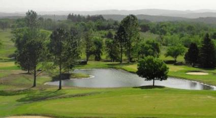 Escudo de Carlos Paz Golf Country Club