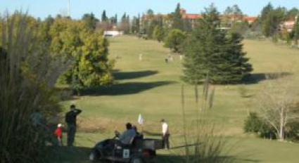 Escudo de San Miguel Golf y Hotel